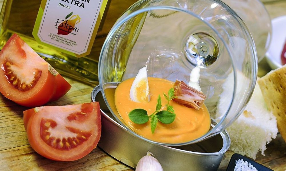 Salmorejo Contemporáneo con aove