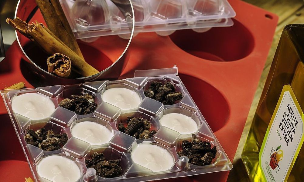 Salmorejo de Chocolate Blanco elaborado con Aceite de Oliva Virgen Extra Hojiblanca