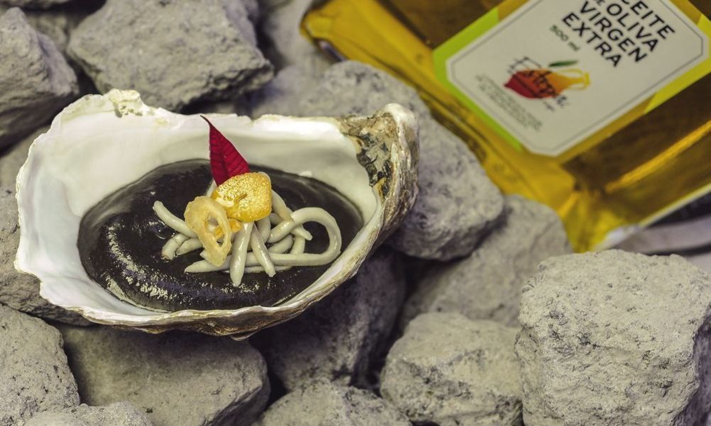 Salmorejo-tinta-calamar Salmorejo de tinta de calamar