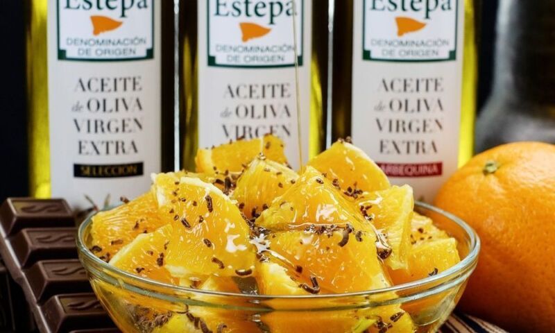 Ensalada de naranja con aceite de oliva virgen extra Ensalada de naranja con buen virgen extra