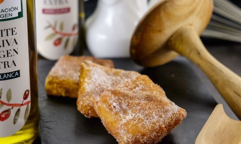 Leche frita con aceite de oliva virgen extra Leche frita elaborada con el mejor virgen extra