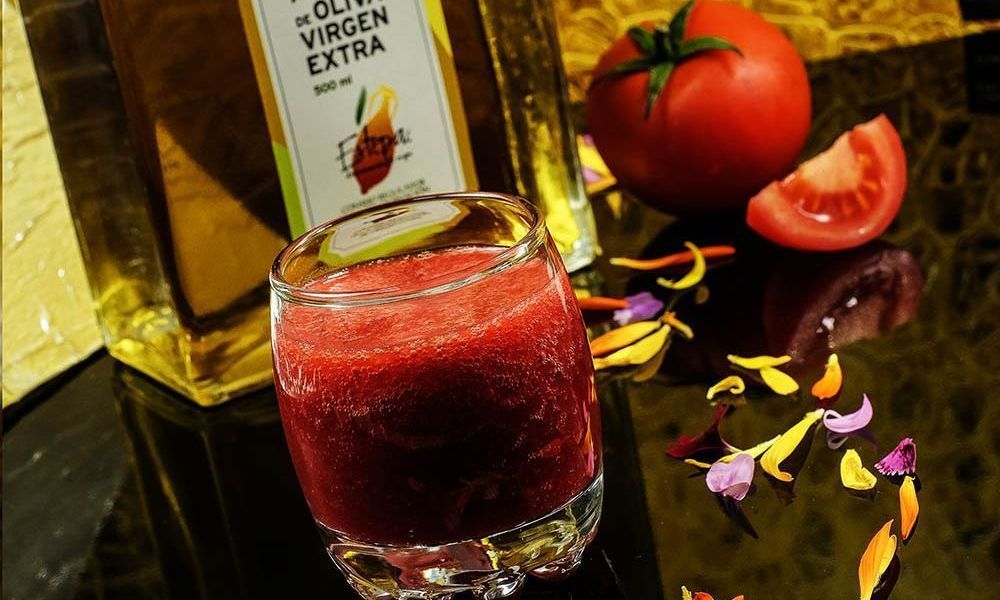 Gazpacho de Frutos Rojos elaborado con el mejor virgen extra