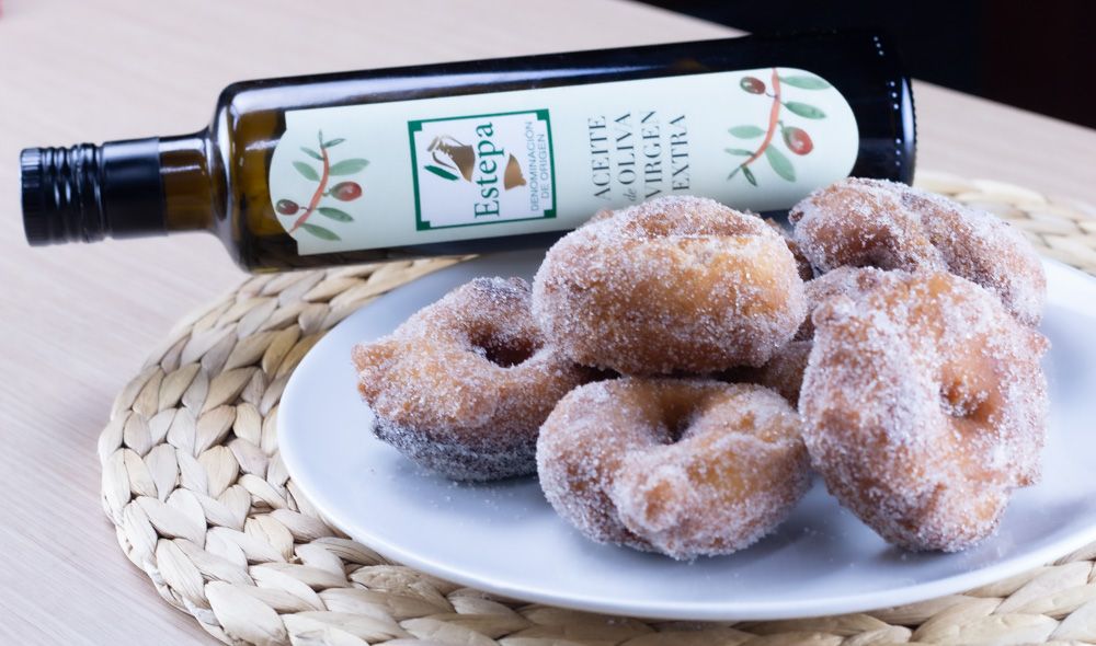 Roscos fritos con aceite de oliva virgen extra