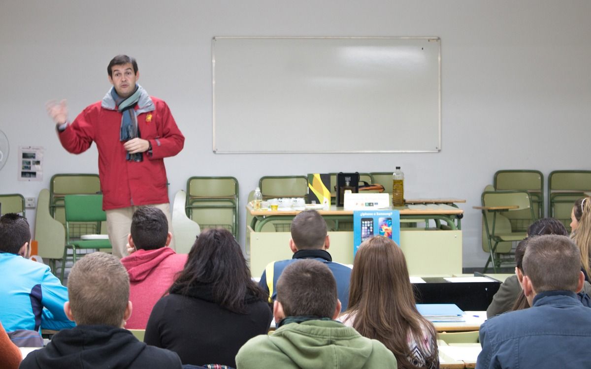 Moisés Caballero durante la cata