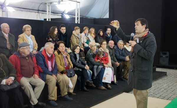 Moisés durante la cata en Diputación de Sevilla