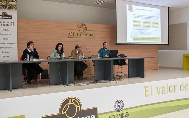 Conferencia de  la IV Cátedra -José Humanes-