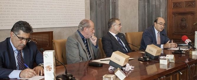 Eusebio Olmedo, Presidente de la IGP de Estepa, Fernando Rodríguez Villalobos, Presidente de la Diputación Provincial de Sevilla, Salvador Martín, Alcalde Estepa, y José María Loring, Presidente de la D.O.P.Estepa