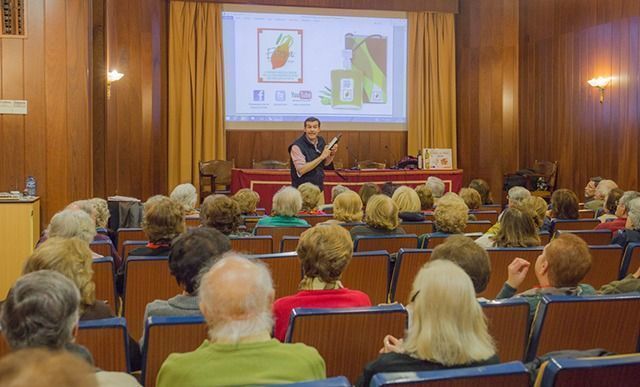 Cata en curso de Temas Sevillanos