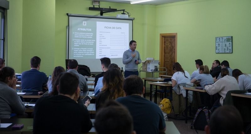 Cata en Escuela de Hostelería de Gijón