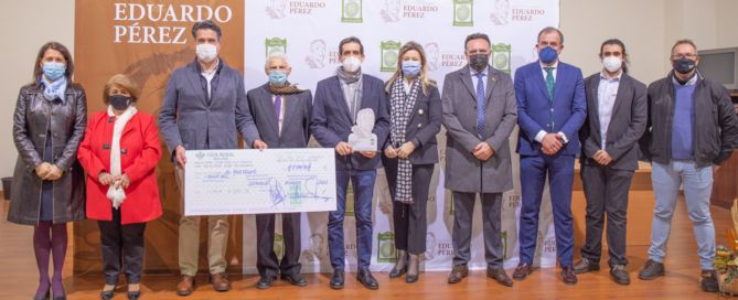 III premio de investigación eduardo pérez